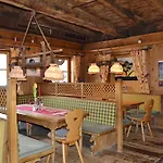 Szálloda Golf- Und Moarhof