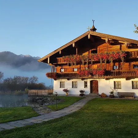 Отель Golf- Und Moarhof 4*