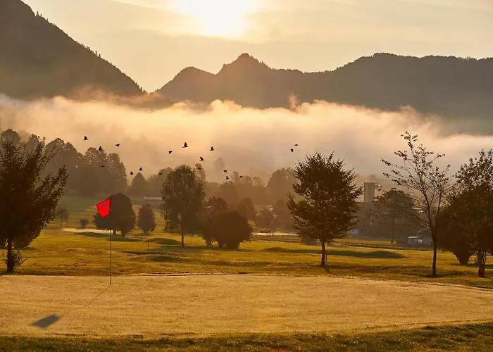Golf- Und Moarhof Szálloda Walchsee