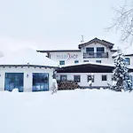 Golf- Und Moarhof Hotel 4*